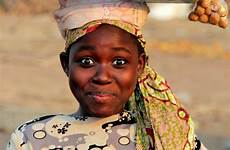 yoruba ghana enfants africains kokoro predominantly orthography constitute close besos techiman afrique cie