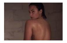 demi lovato buttcrack