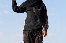 bedouin wears unidentified sahara tunisia douz