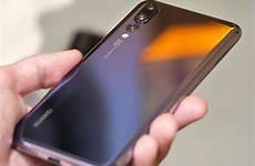 huawei p20 phone pro glass p30 hands android without camera triple leaks preview renders press threat androidcentral absolutely chassis bonkers
