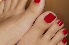 nails toes toenails soles