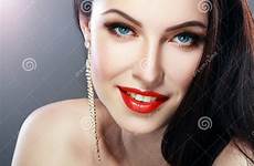 glamour red lips ukrainian lipstick close gloss preview