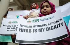 hijab women hijabs city muslim forced remove rally manhattan outside hall month york settle mug shots reuters amr credit