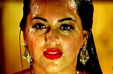 sonakshi sinha gif gifs tumblr choose board kareena khan kapoor bollywood actress