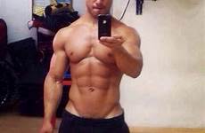 selfie male selfies men muscle sexy hombres hombre guys bodybuilders body leon taking hot cosas shirtless gym tumblr pm proof