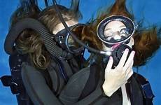 scuba diving wetsuit mask women girl underwater antique latex suit swimming rubber girls sensory anesthesia lesbian diver logo tank choose