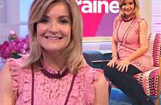 helen skelton bump shows baby off her lorraine express lovely looks pink itv