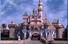 disneyland castles wdwparksgal neuschwanstein schloss castillos anaheim durmiente bavaria wouldn 1955 kastil chateau spinning pengalaman asep perancis kuliah