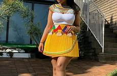 zulu attire umemulo maiden ladies lerato maidens clipkulture doek xhosa umbhaco headwrap