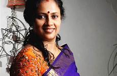 ramakrishnan lakshmi hot actress lakshmy tamil aunty stills wiki latest saree movies biography husband age photoshoot cute back telugu movie