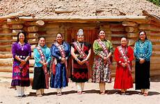 navajo contestants pageant 69th hopi observer