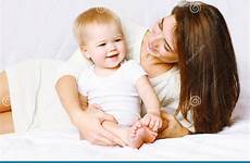 having mom bed happy fun baby preview