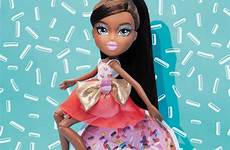 bratz sasha jacintaz3 froyo