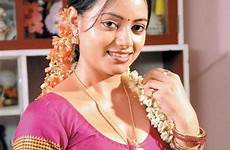 blouse navel telugu aunties mallu aunty sindhu showing roopika cute deauxma actresses spicy stills