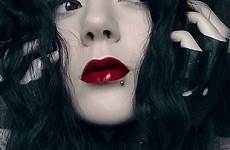 goth lips red