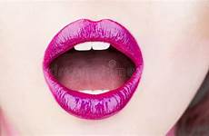 lipgloss labbra lippen bocca labbro sensuele apra rossetto mond schoonheid bello sensuale sensuali tender schoonheids lippenstift tedere icona gezonde orgoglio