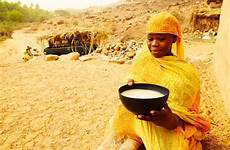 mauritania feeding force gavage women africa fattening work tradition google retrospective