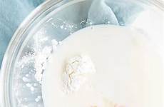cream pastry creme patissiere cornstarch egg make milk bowl livforcake recipe completely whisk yolks remaining dissolved sugar sure medium