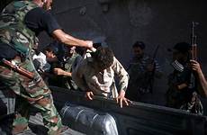 syrian rebels executions prisoners executing agence emin presse ozmen