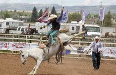rodeo horse riding cowboy bronc bucking bronco man wallpaper cowboys western sports wallpapers action mission reining saddle spurs rider sport