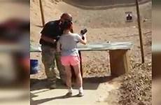 range shooting gun accident girl firing uzi instructor accidentally kills year shoots old death handle abcnews
