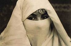 maroc femme haik marocaine le moroccan morocco nostalgique marruecos la photographie sur enregistrée depuis tumblr et women des du aicha