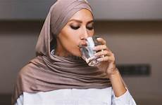 muslim drinking