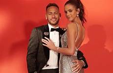 neymar bruna marquezine curte braga torce revela pela reprodução causa sociais uol
