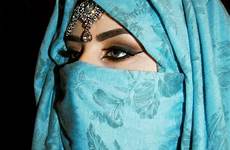 niqab hijabi fashionista arabian abaya lokmanavm
