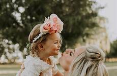 mommy daughter poses mother baby photography toddler family дочки мамы снимки discover фото uploaded user