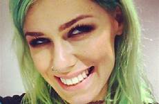 jenna mcdougall hair green instagram style messy stealherstyle