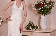 halter sirena sposa scollo pizzo stile abito paillettes scollatura perline ricami decorato