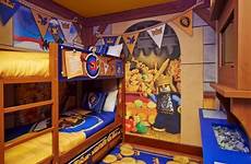 legoland hotel castle knight room lego rooms california carlsbad review london ca tripadvisor childrens standard wallpaper stay