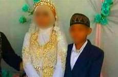 pernikahan umur bawah dini angka perkawinan menikah peringkat duniasantri dua bocah pasutri dibatalkan pengantin diduga pasangan radarbogor