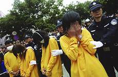 shame prostitutes workers shenzhen shaming cult proxenetas prostitutas cien parades guangdong province terrible