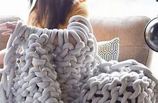 yarn blankets arm chunky stitch truths