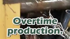 Overtime production of precision steel tubes.🛡 #steels #steel #steelpipe #seamlesssteelpipe #steelprocessing #steelknowledge #foryou