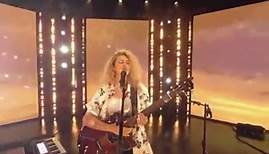 Tori Kelly - full live performance of #Solitude is now...