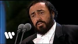 Luciano Pavarotti sings Ernesto De Curtis: "Non ti scordar di me" (The Three Tenors in Concert 1994)