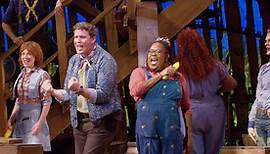 "Shucked": Broadway, country music and corn