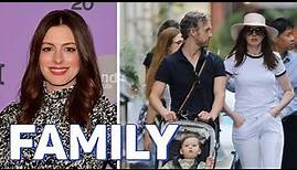 Anne Hathaway Family & Biography