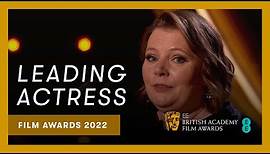 Joanna Scanlan Wins Leading Actress | EE BAFTA Film Awards 2022
