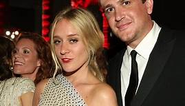 Who’s dated who? PART 120: Jason Segel #fyp #whosdatedwho #jasonsegel #lindacardellini #lindsaylohan #michellewilliams #michelletrachtenberg #iloveyouman #forgettingsarahmarshall #himym #howimetyourmother #marshall