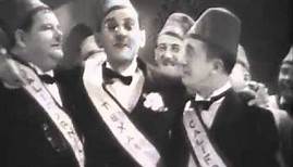 Dick und Doof (Laurel und Hardy) - Clip aus - "Die Wüstensöhne" - 1933