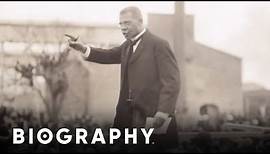 Booker T. Washington: Founder of Tuskegee University & Champion for Civil Rights | Biography