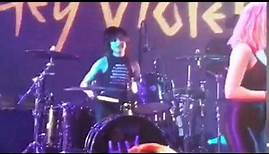 Literally just a compilation of Nia Lovelis spinning her drumsticks