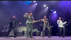 The Jacksons performing "Love One Another"