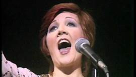 Cilla Black You're My World Live