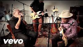 Ben Harper, Charlie Musselwhite - I'm In I'm Out And I'm Gone