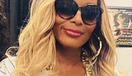 Mary J Blige Xperience featuring Tomi Bell